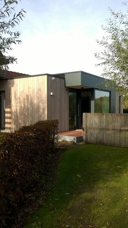 B&B Hier En Nu Heusden Exteriör bild