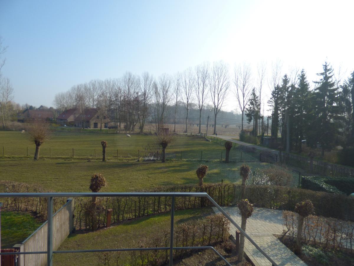 B&B Hier En Nu Heusden Exteriör bild